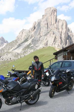 am Passo Giao></td><td>
<img src=