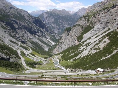 Tornanti Richtung Bormio